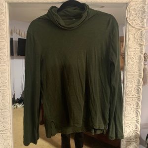 Madewell over sized loose turtle neck